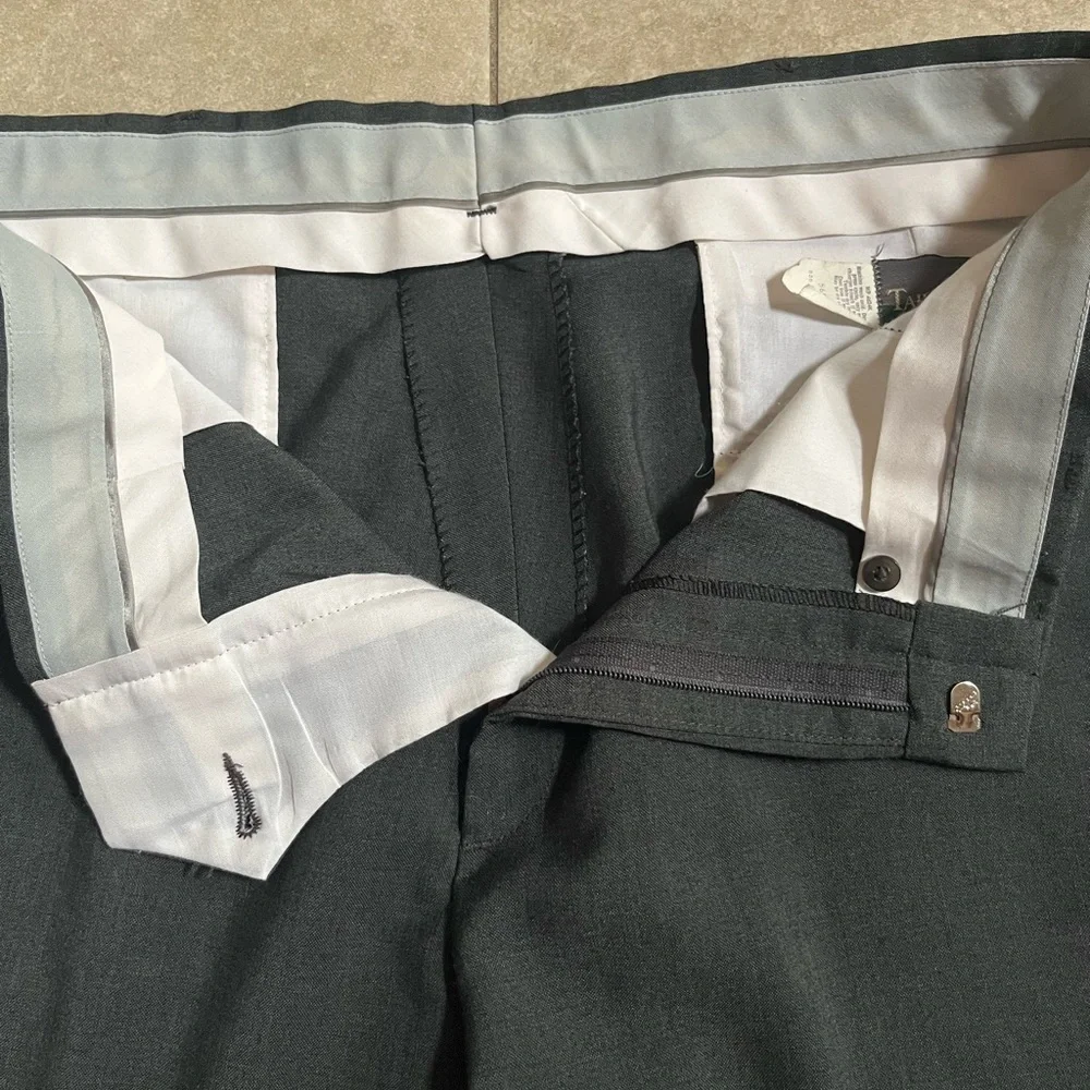 Vintage Tailored Classics by Levi Strauss Mens 36x30 Pants Flat Front Gray